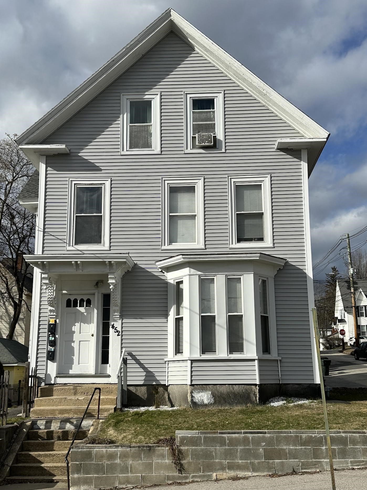 452 Manchester Street, Unit 1 Manchester, NH 03103 - Photo 16 of 24