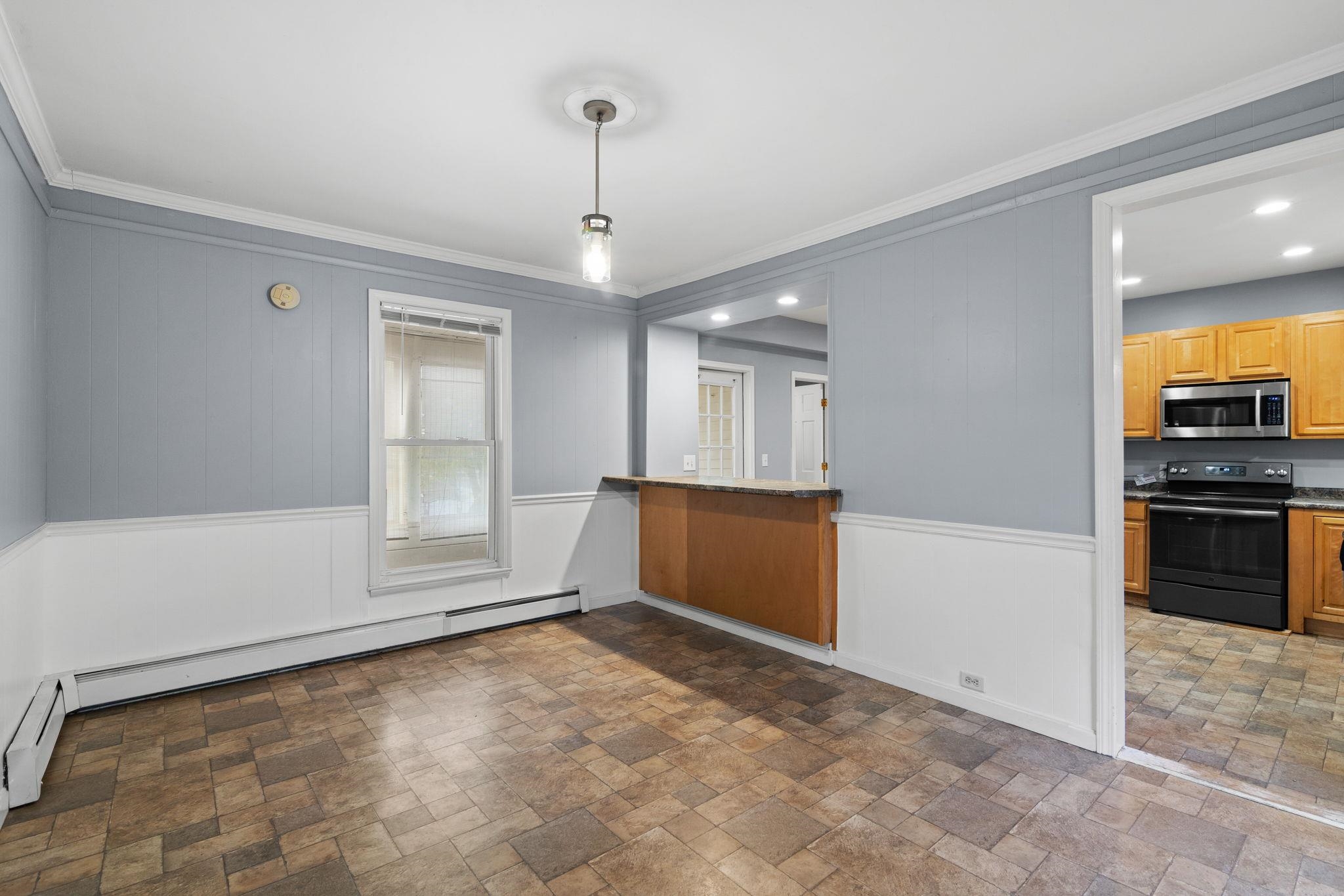 452 Manchester Street, Unit 1 Manchester, NH 03103 - Photo 21 of 24