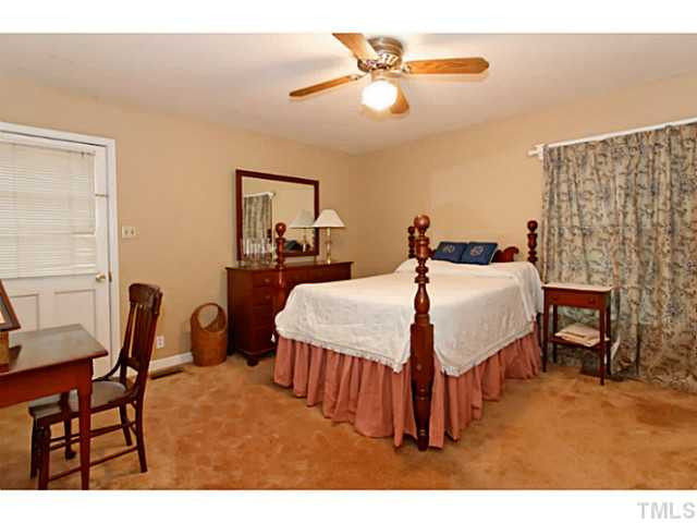 1525 Sedwick Road Durham, NC 27713 - Photo 18 of 24 Photo 18
