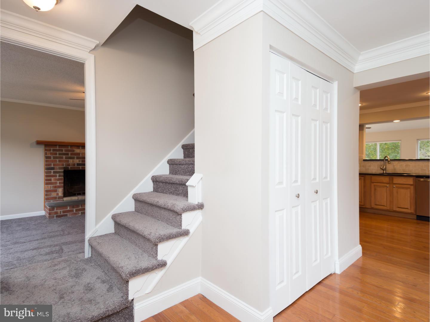 117 Woodstream Road Boothwyn, PA 19061 - Photo 4 of 24 Gallery Image 4
