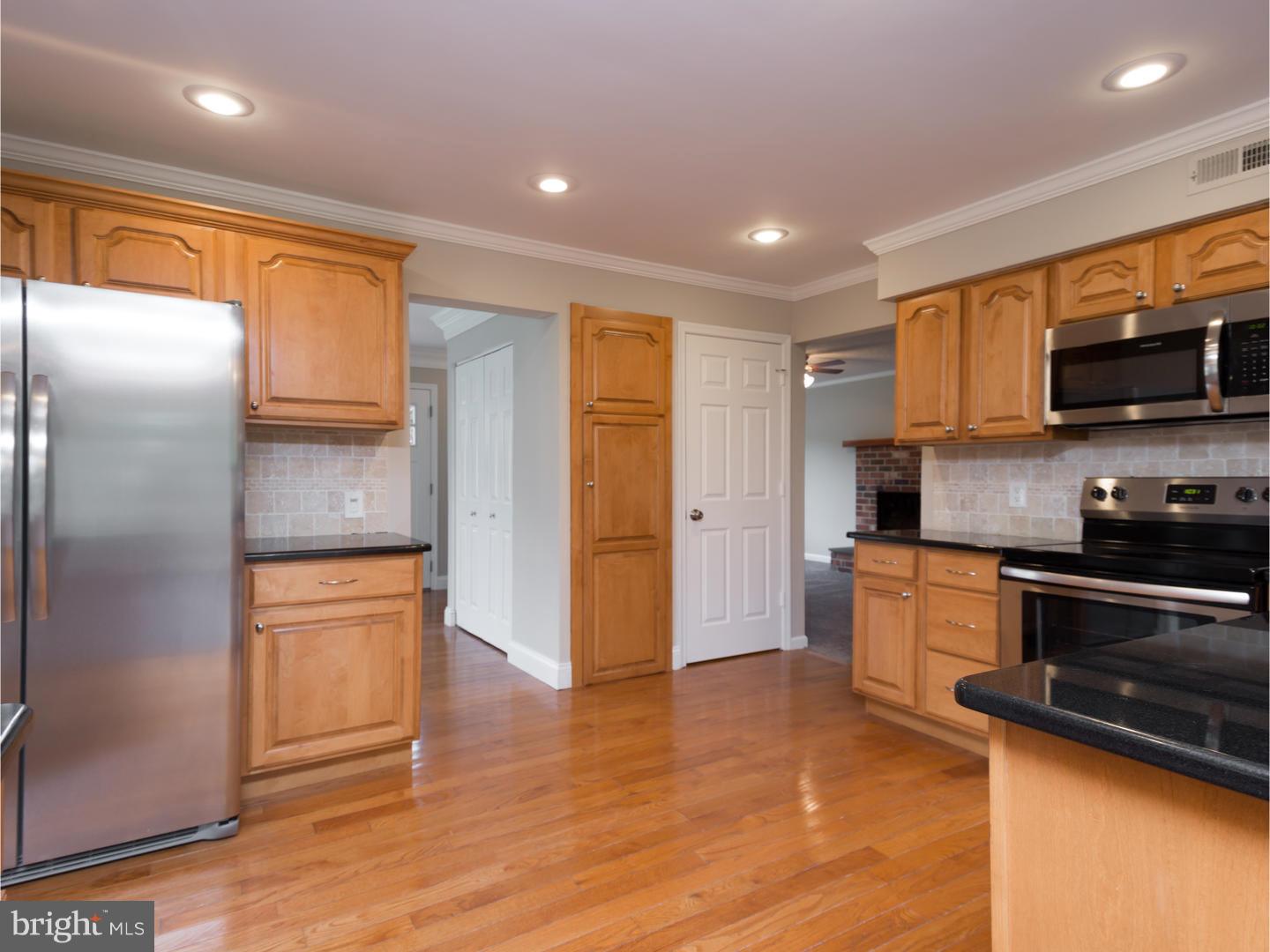 117 Woodstream Road Boothwyn, PA 19061 - Photo 7 of 24 Gallery Image 7