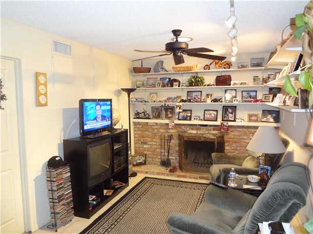 3025 Contut Court Spring Valley, CA 91977 - Photo 10 of 17 Gallery Image 10