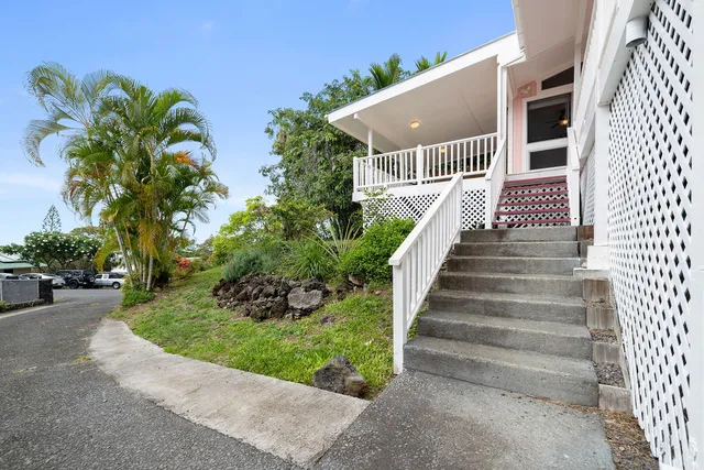 $1,150,000 | 75-5781 Iuna Place, Kailua-Kona, HI 96740