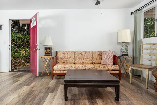 $1,150,000 | 75-5781 Iuna Place, Kailua-Kona, HI 96740