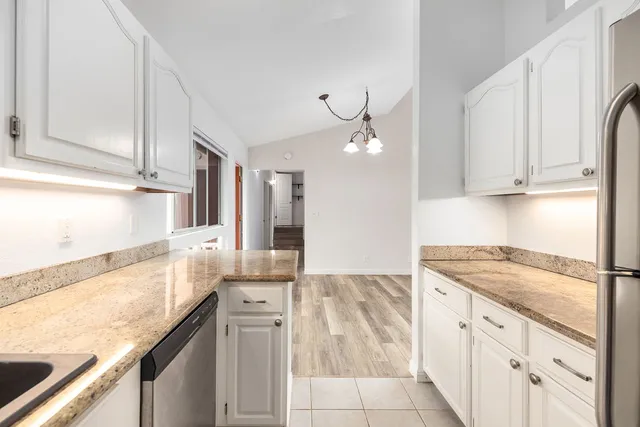 $1,150,000 | 75-5781 Iuna Place, Kailua-Kona, HI 96740