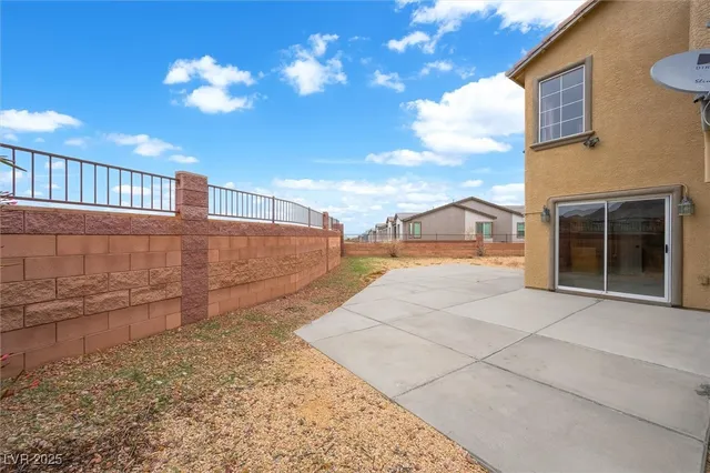 $395,000 | 1151 Paradise Vista Drive, Henderson, NV 89002