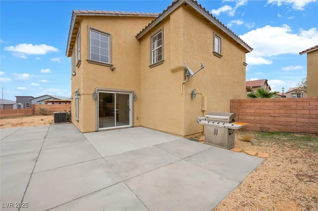 $395,000 | 1151 Paradise Vista Drive, Henderson, NV 89002