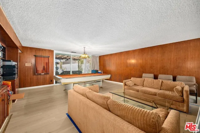 $2,895,000 | 6505 South Halm Avenue, Los Angeles, CA 90056