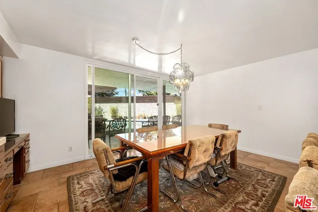 $2,895,000 | 6505 South Halm Avenue, Los Angeles, CA 90056