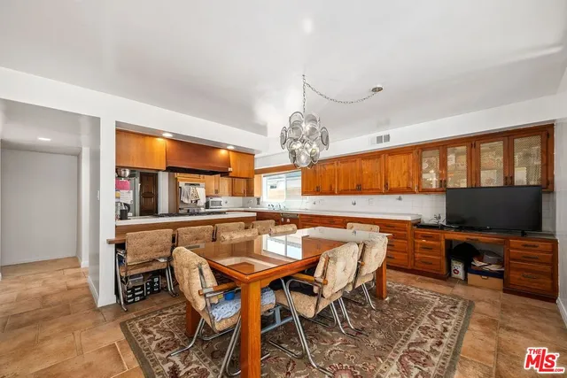 $2,895,000 | 6505 South Halm Avenue, Los Angeles, CA 90056