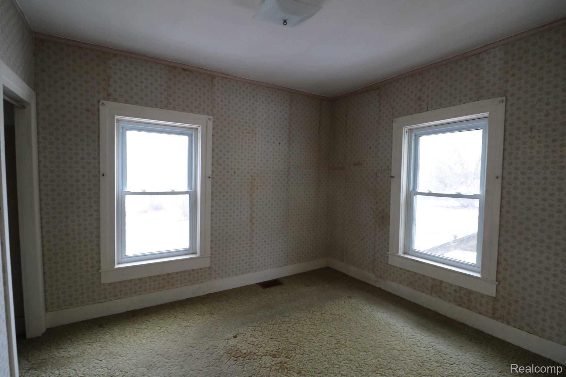 4005 Peters Road Columbiaville, MI 48421 - Photo 9 of 18 Gallery Image 9