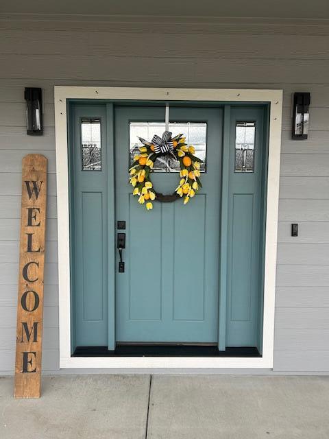 1029 Brandon Way Phoenix, OR 97535 - Photo 67 of 75 Custom side light entry door