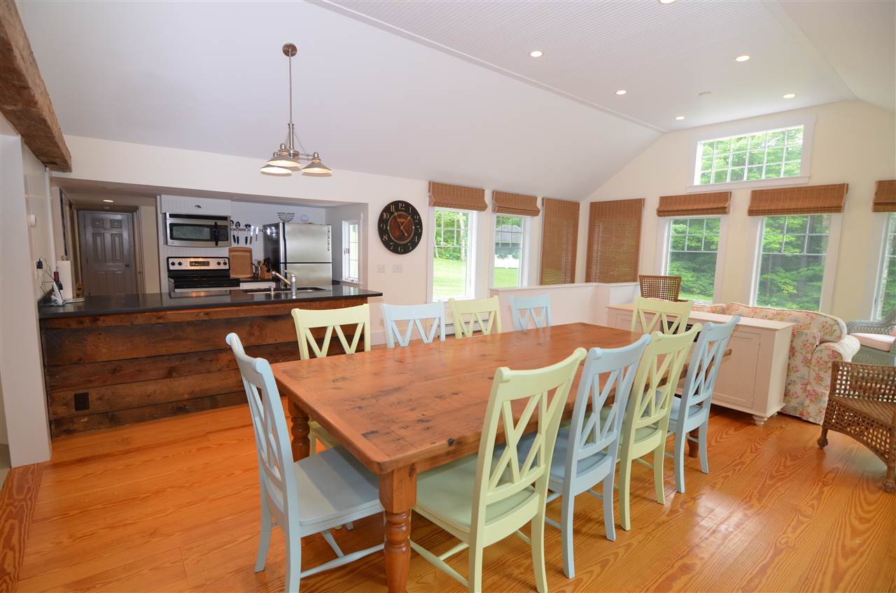 465 Little Sunapee Road New London, NH 03257 - Photo 4 of 21 Gallery Image 4
