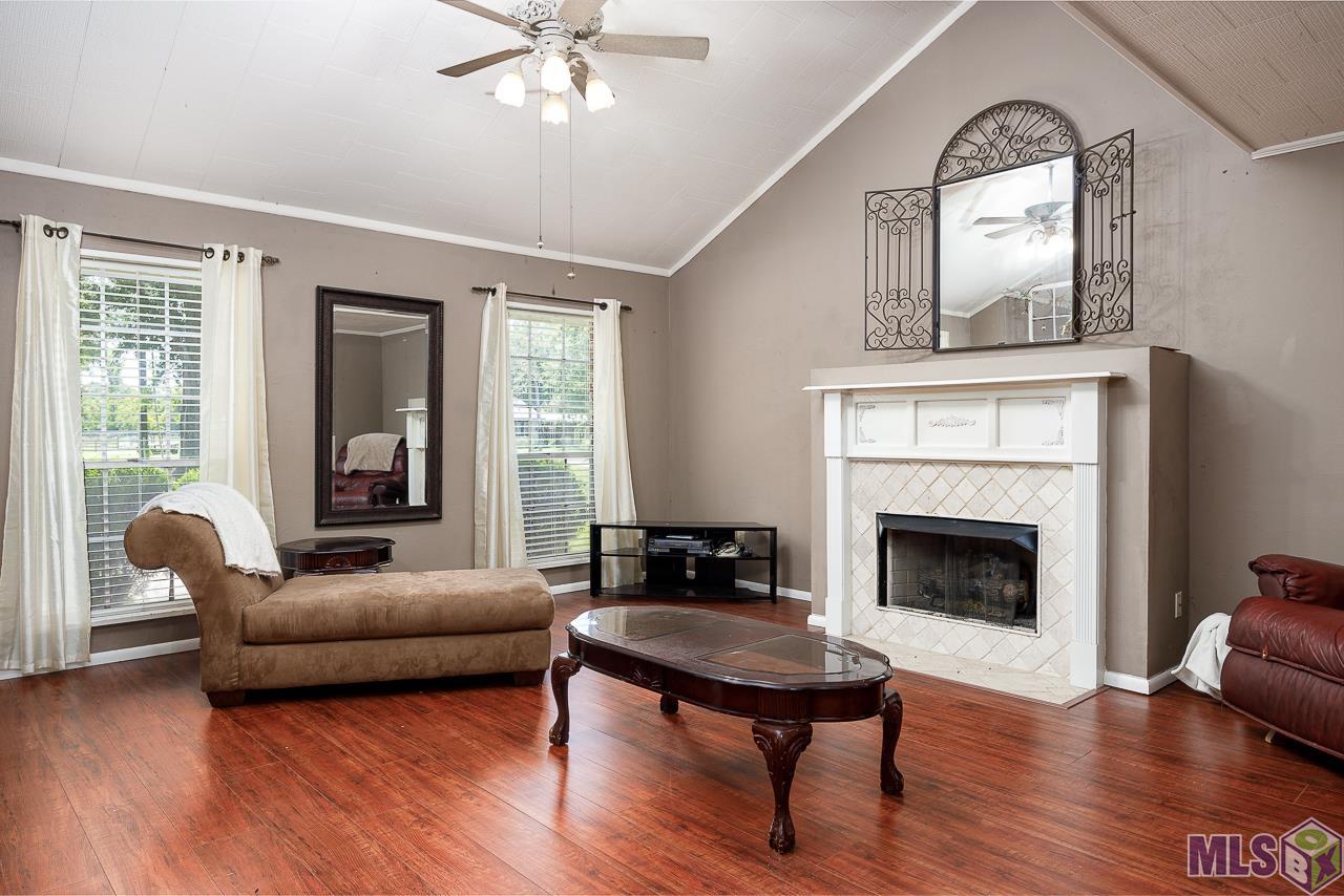41196 Cannon Road Gonzales, LA 70737 - Photo 5 of 21 Fireplace