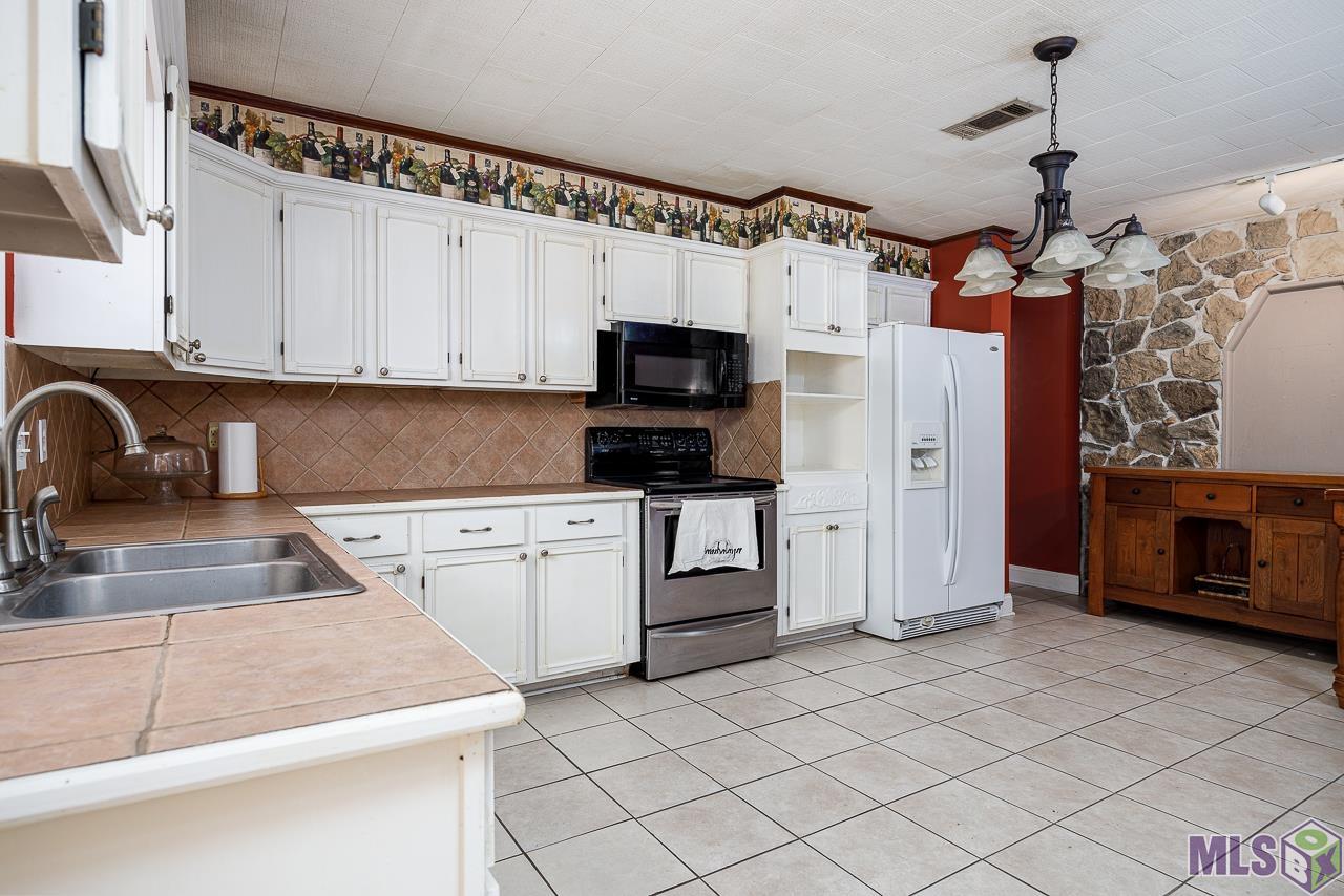 41196 Cannon Road Gonzales, LA 70737 - Photo 8 of 21 Kitchen