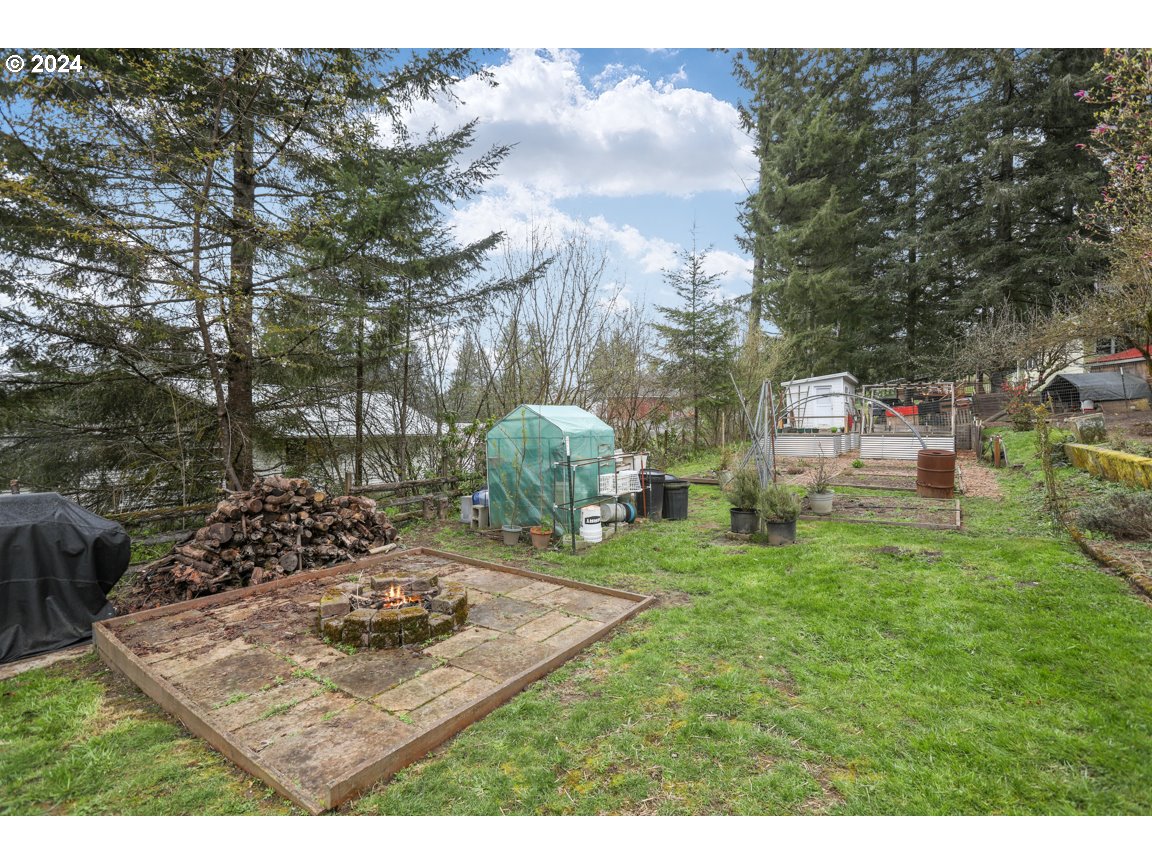 32997 Sykes Road St. Helens, OR 97051 - Photo 35 of 44 a view of a park