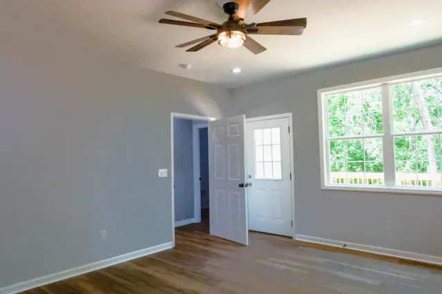 $469,000 | 161 Vista Pointe, Hohenwald, TN 38462