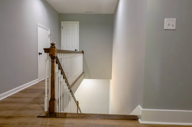 $469,000 | 161 Vista Pointe, Hohenwald, TN 38462