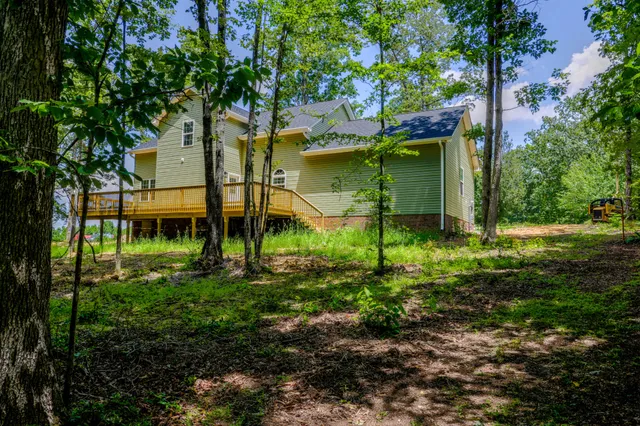 $469,000 | 161 Vista Pointe, Hohenwald, TN 38462