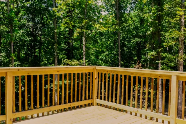 $469,000 | 161 Vista Pointe, Hohenwald, TN 38462