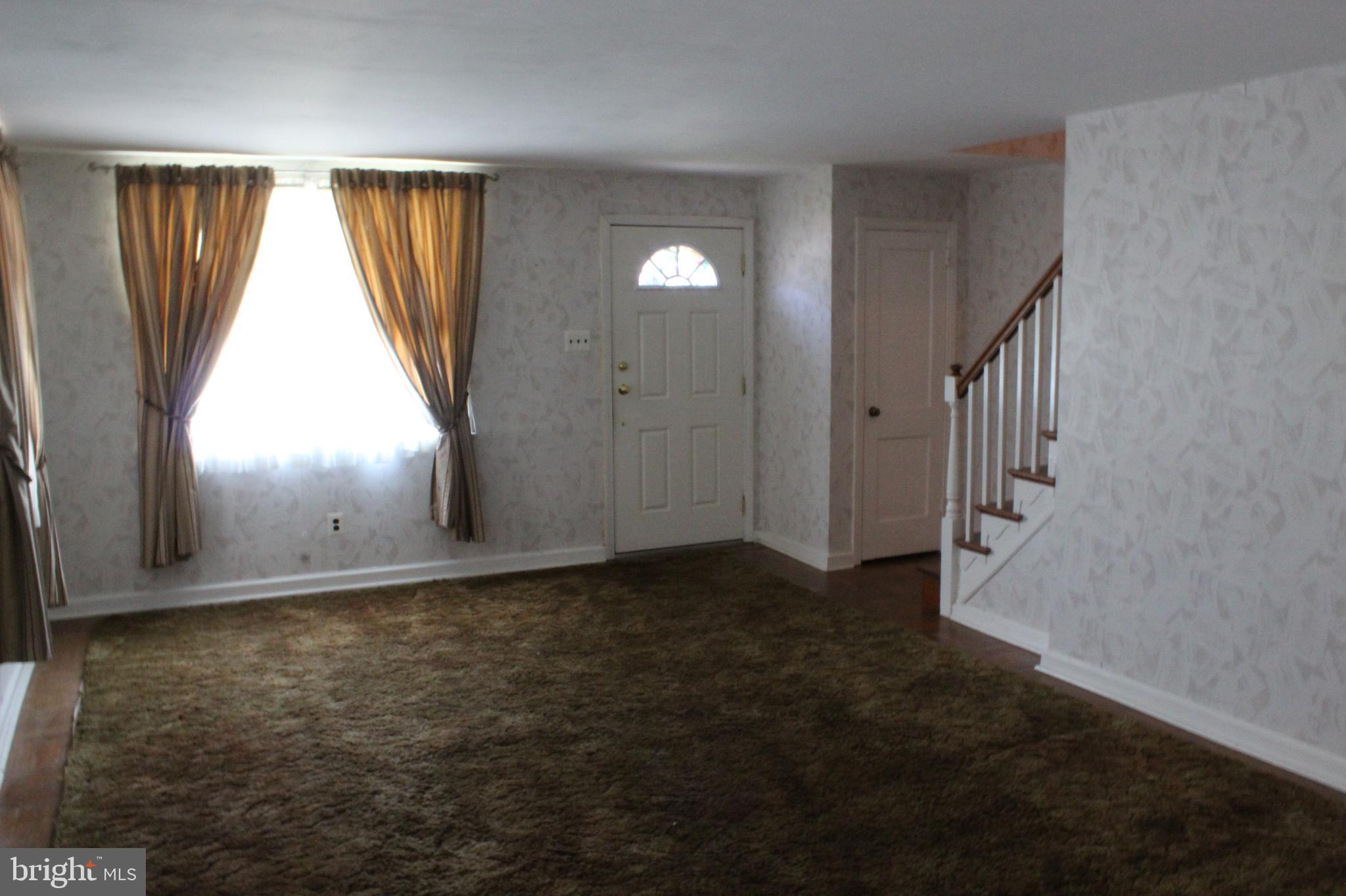 815 Colwell Road Swarthmore, PA 19081 - Photo 2 of 15 Living Room