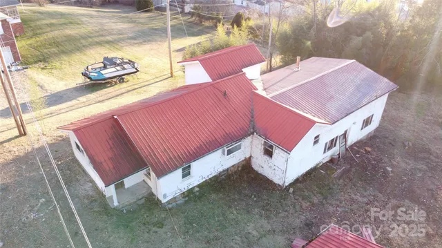 $234,000 | 98 Lower Glady Fork Road, Candler, NC 28715