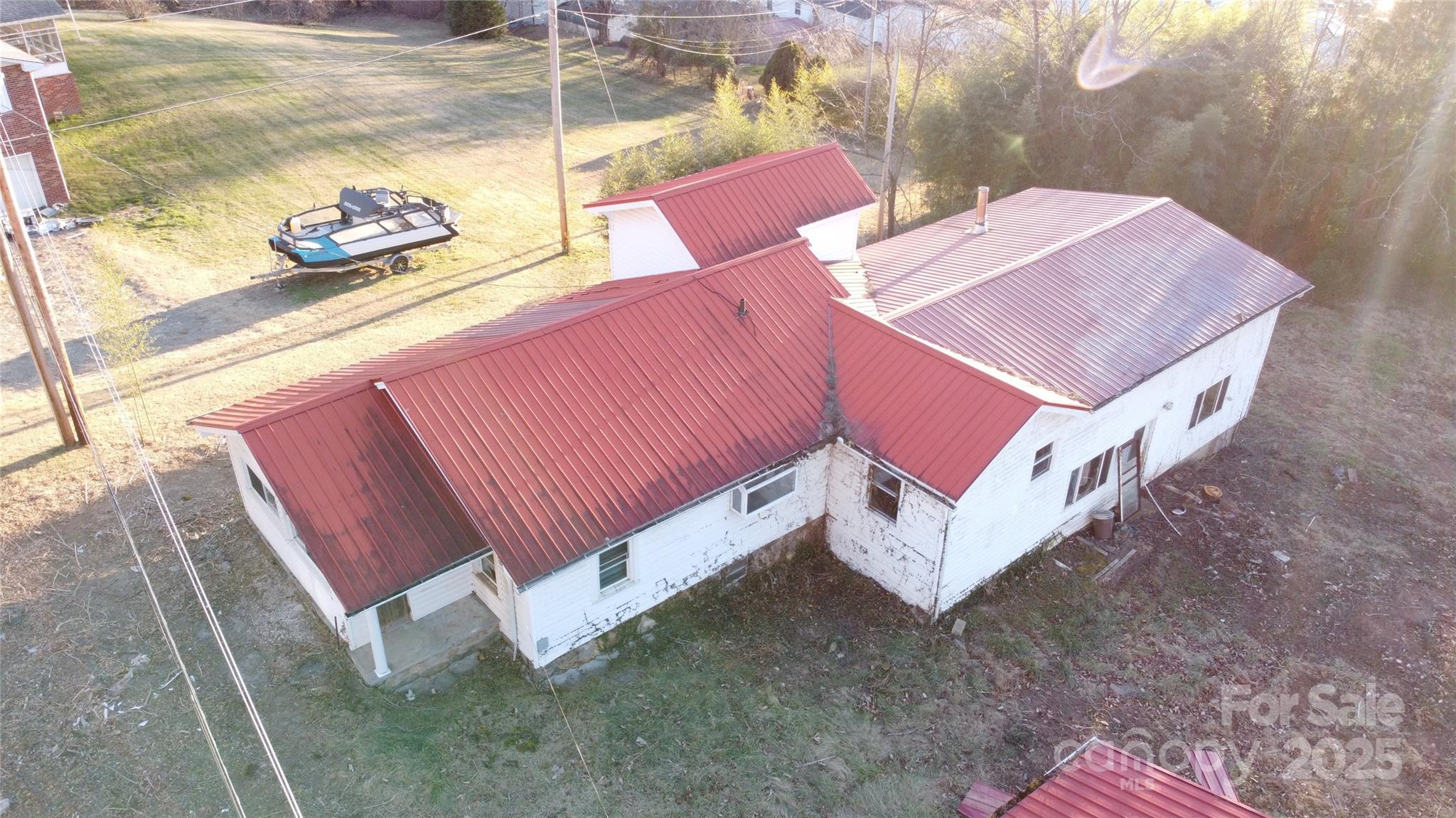 98 Lower Glady Fork Road Candler, NC 28715 - Photo 25 of 26