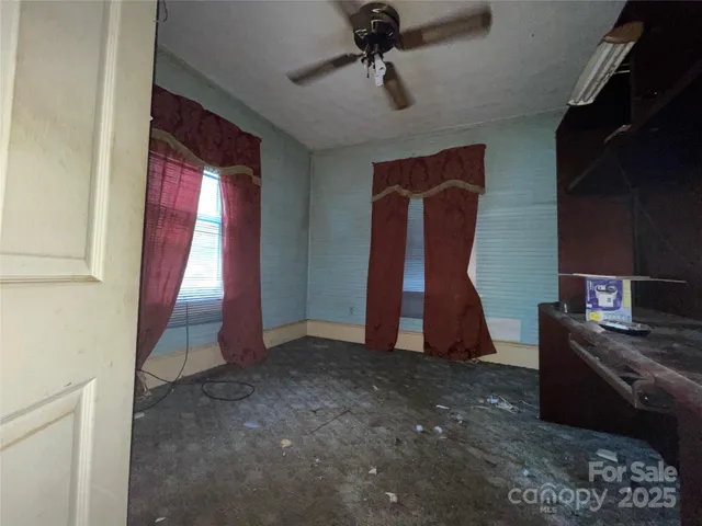 a view of outdoor space