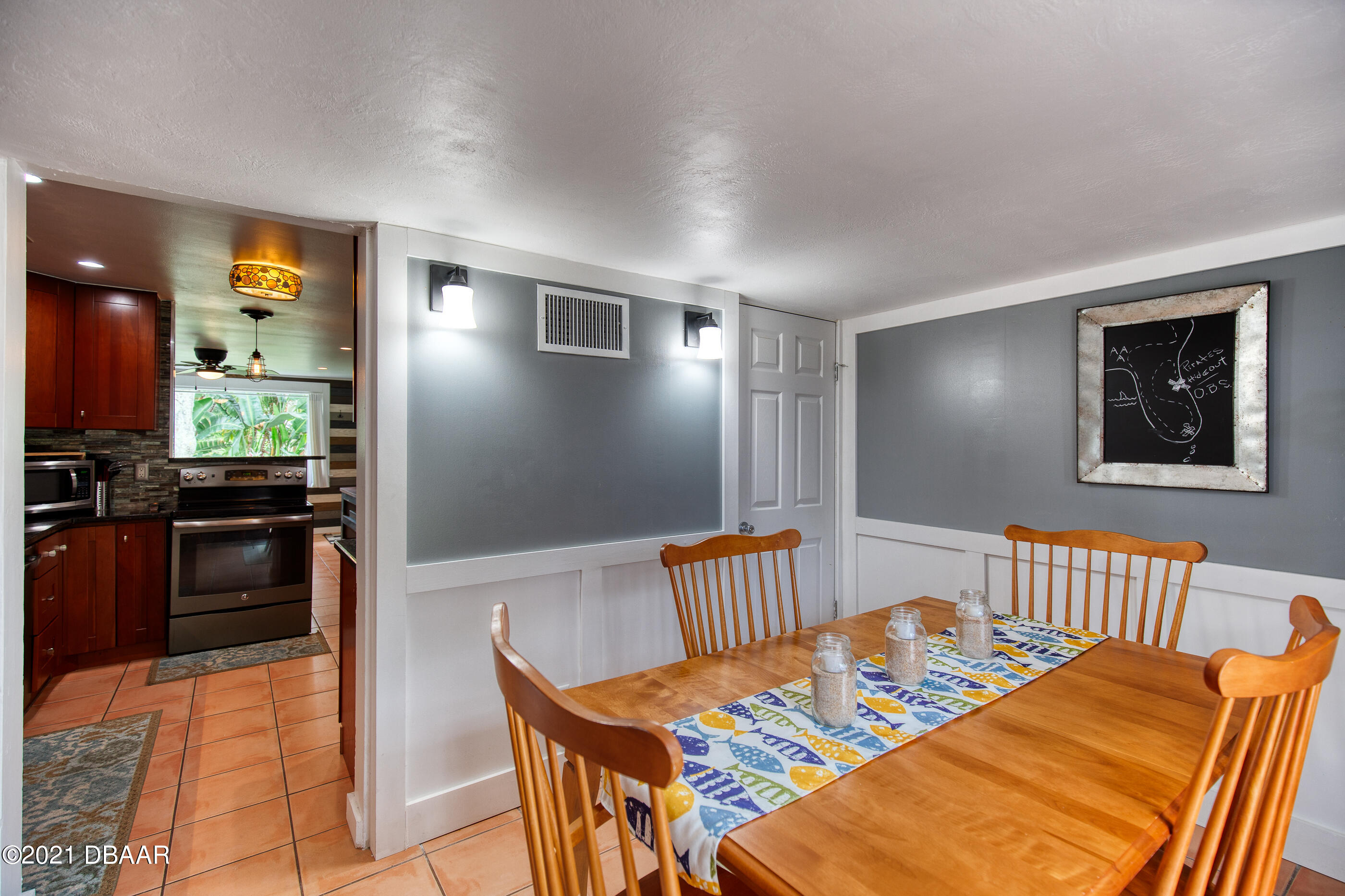 82 Margaret Road Ormond Beach, FL 32176 - Photo 14 of 54 82MargaretRoad-13