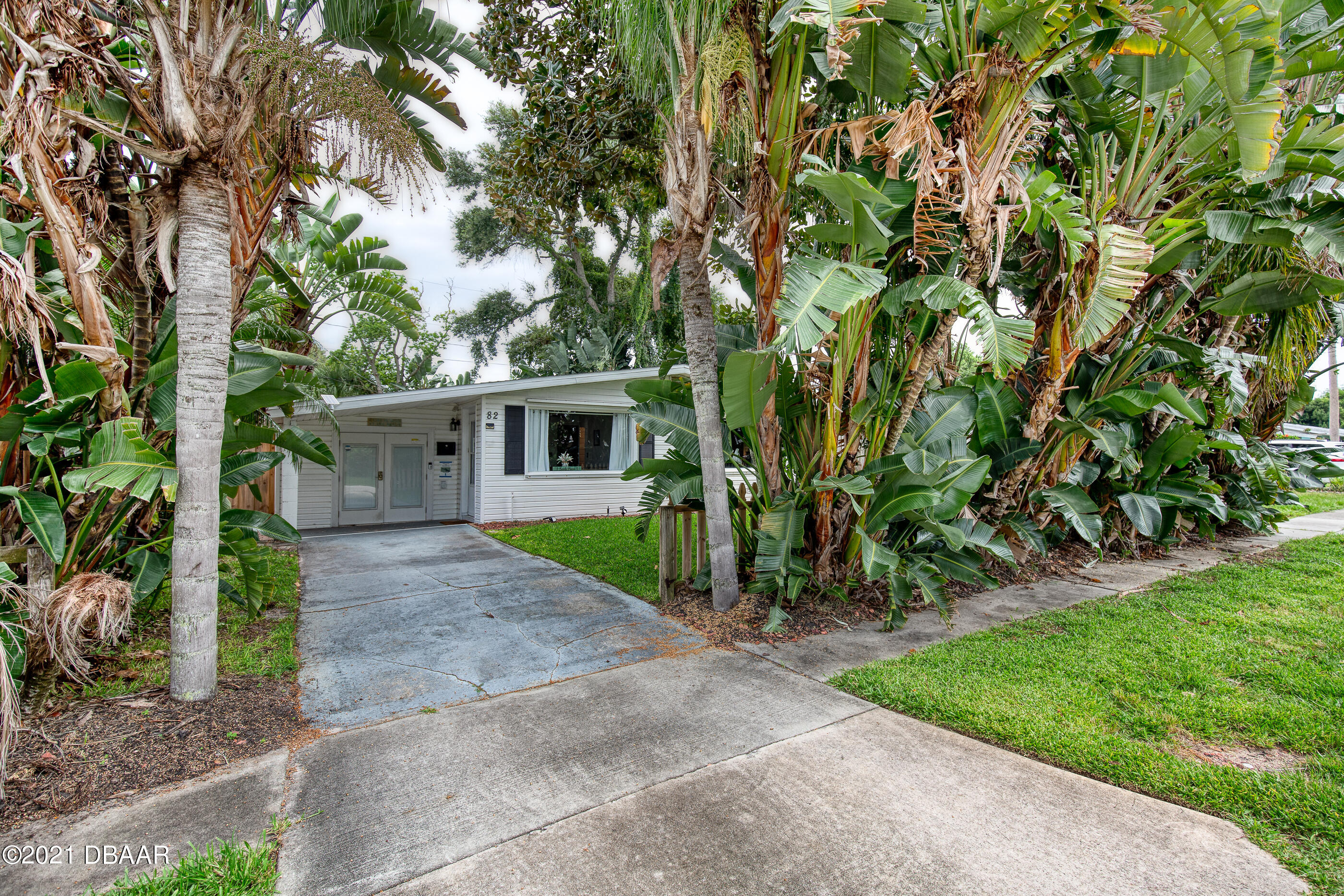 82 Margaret Road Ormond Beach, FL 32176 - Photo 3 of 54 82MargaretRoad-1