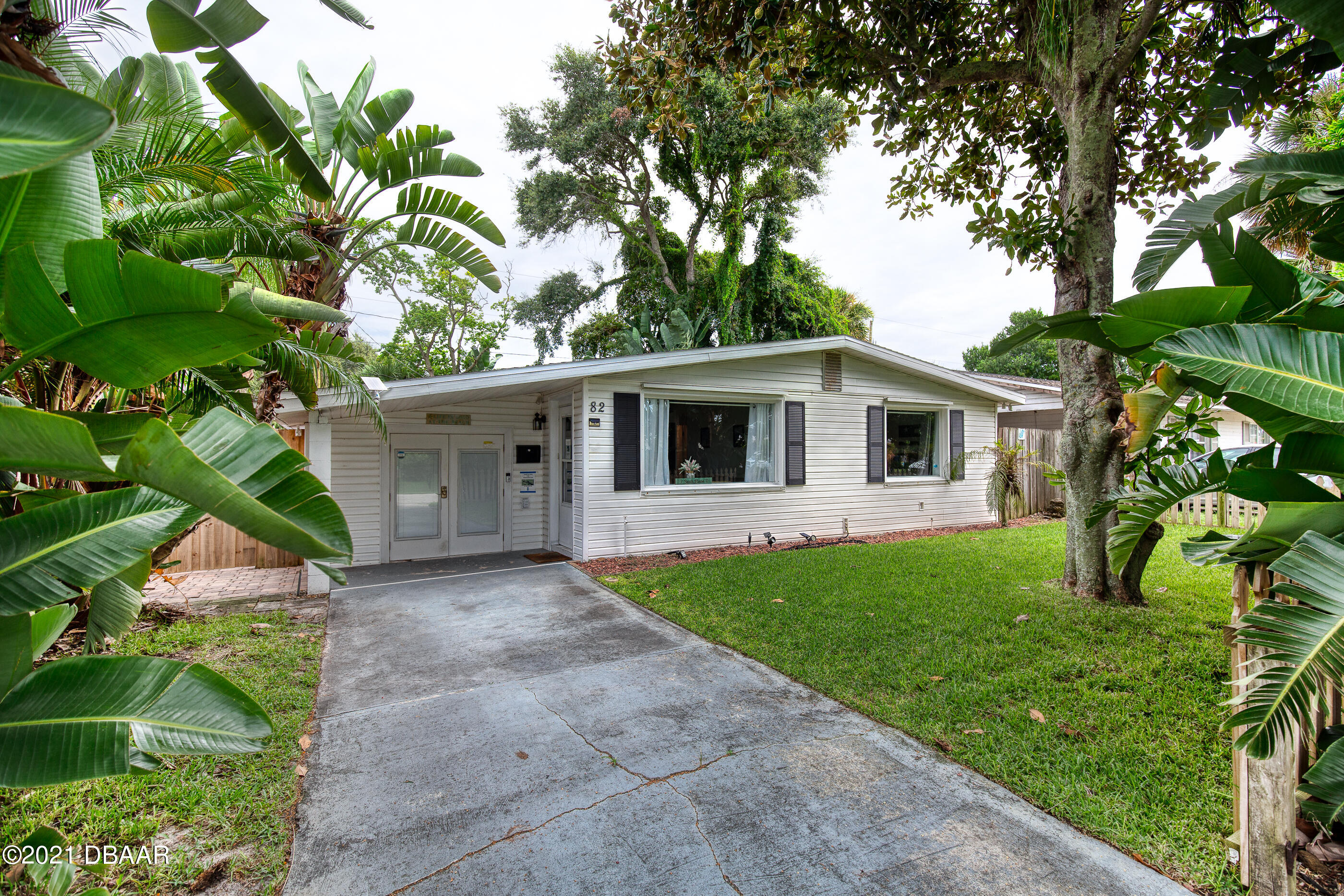 82 Margaret Road Ormond Beach, FL 32176 - Photo 4 of 54 82MargaretRoad-2