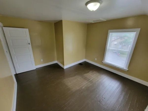 $125,000 | 3420 Plaza Drive, Fort Wayne, IN 46806