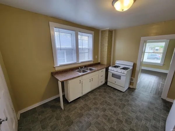 $125,000 | 3420 Plaza Drive, Fort Wayne, IN 46806