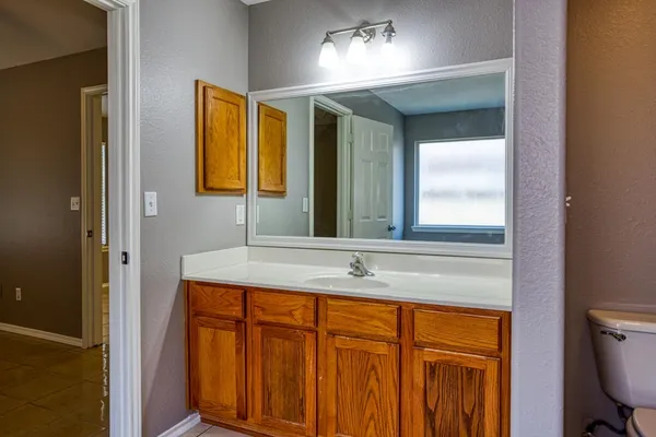 $2,000 | 1113 La Mirada Street, Portland, TX 78374