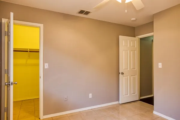 $2,000 | 1113 La Mirada Street, Portland, TX 78374