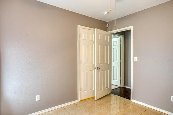 $2,000 | 1113 La Mirada Street, Portland, TX 78374