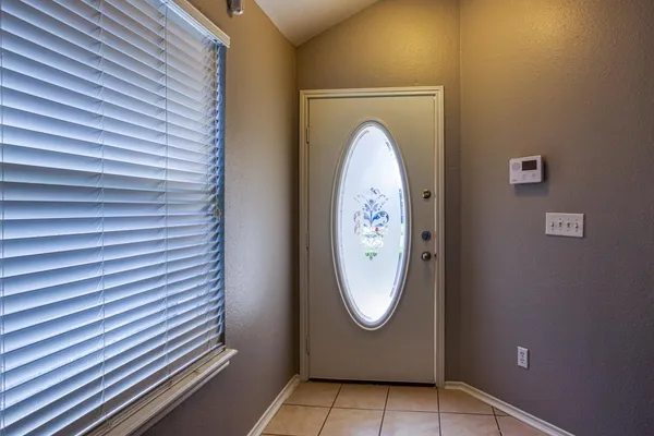 $2,000 | 1113 La Mirada Street, Portland, TX 78374