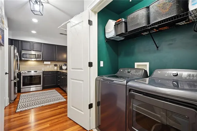 $255,000 | 200 River Vista Drive, Unit 445, Atlanta, GA 30339