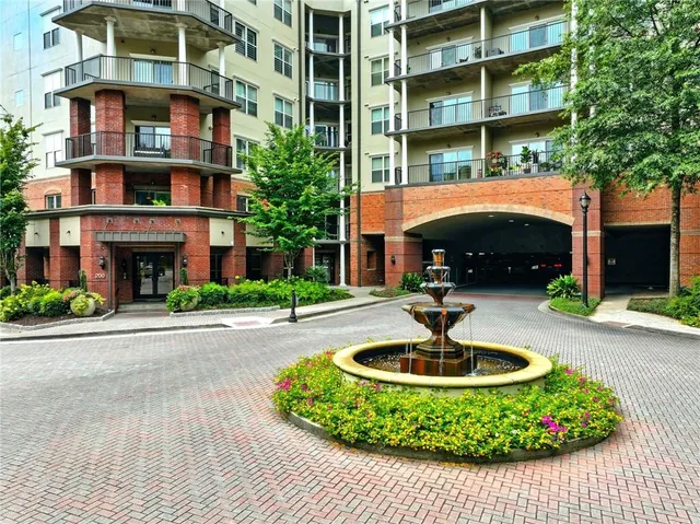$255,000 | 200 River Vista Drive, Unit 445, Atlanta, GA 30339