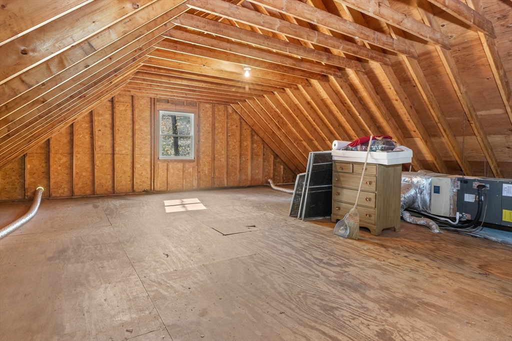 336 Sharpners Pond Road North Andover, MA 01845 - Photo 28 of 42 a view of a garage