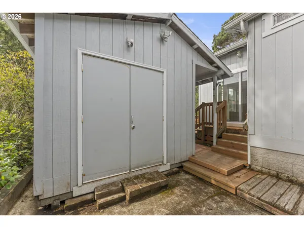 $365,000 | 1600 Rhododendron Drive, Unit 309, Florence, OR 97439