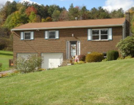 544 Parker Road Sarver, PA 16055 - Photo 1 of 7 Exterior Front.