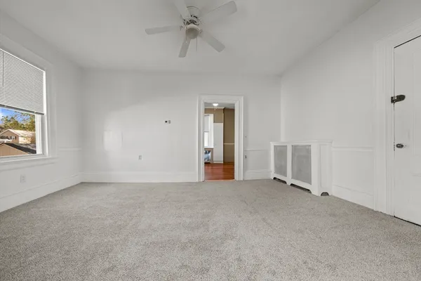 $2,550 | 99 Montvale Avenue, Unit 1, Woburn, MA 01801