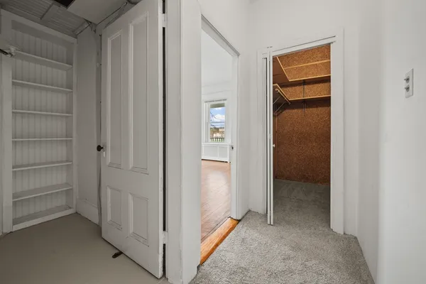 $2,550 | 99 Montvale Avenue, Unit 1, Woburn, MA 01801