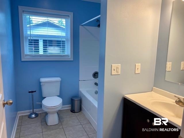 211 14th Avenue Atmore, AL 36502 - Photo 19 of 32 2nd Bathroom