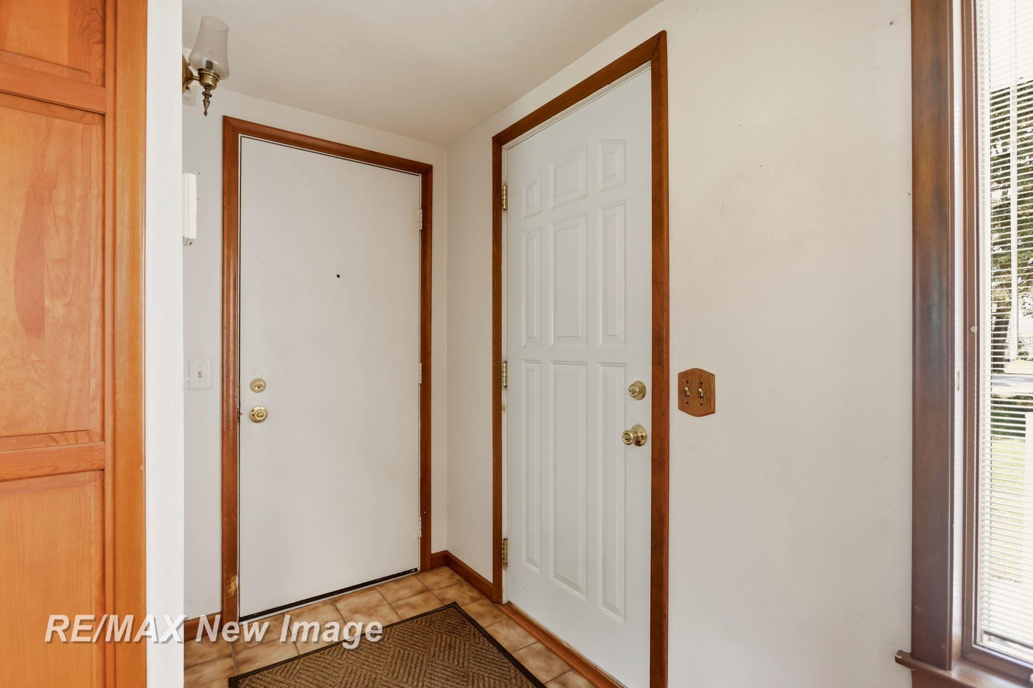 11904 Peet Road Chesaning, MI 48616 - Photo 10 of 72 Gallery Image 10