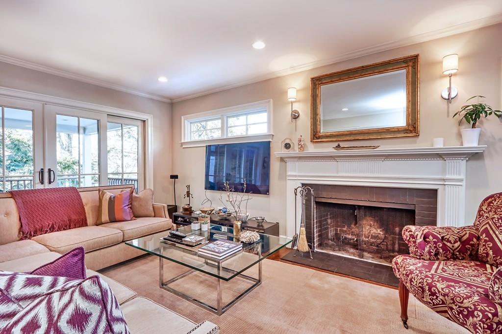 5 Richfield Road Newton, MA 02465 - Photo 4 of 31 Gallery Image 4
