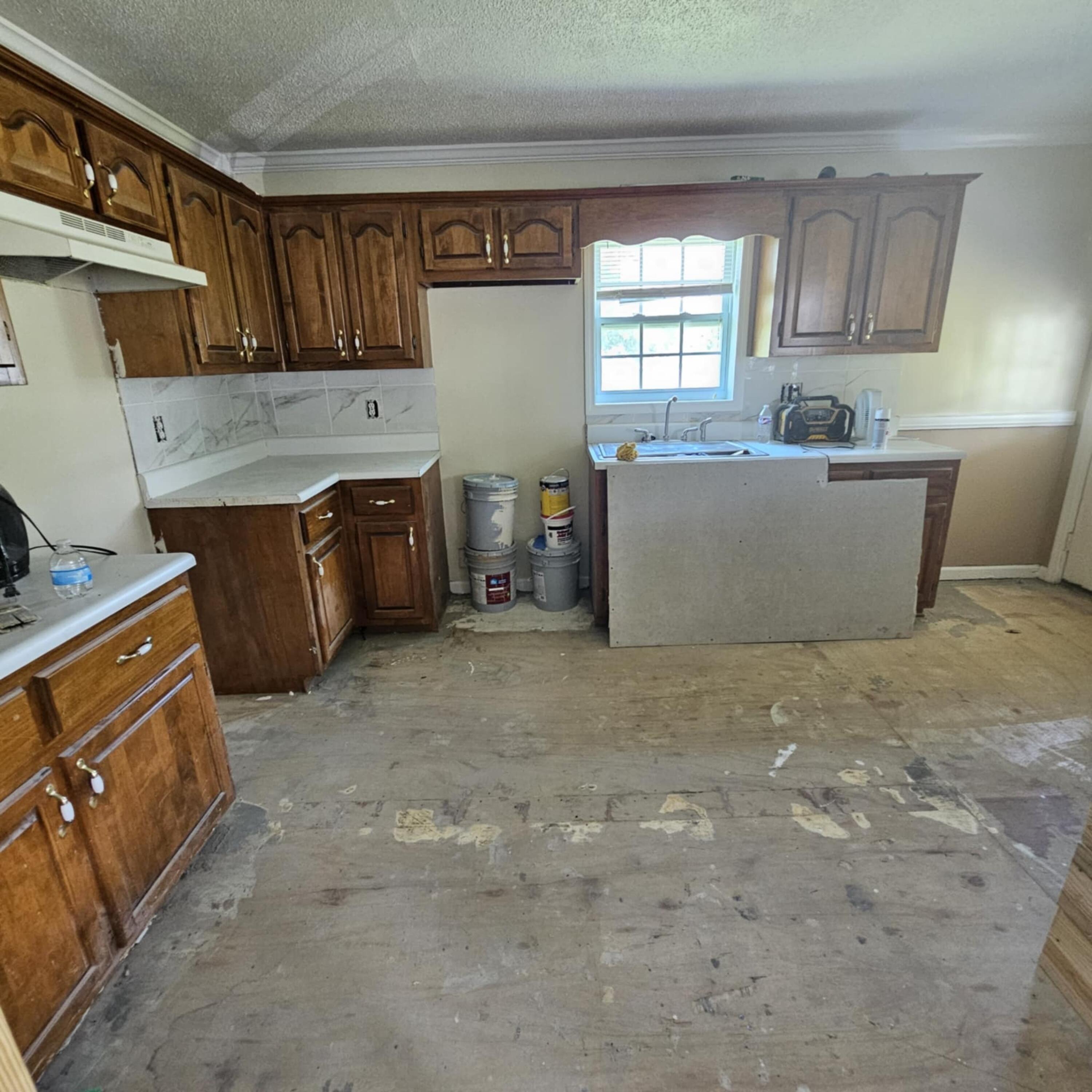 1240 Main Street Kimball, TN 37347 - Photo 6 of 15 d6a7513a-897e-48f6-b84c-ac838d14ad0f