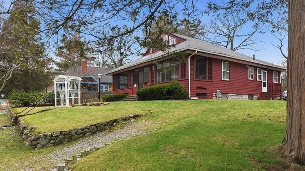 $949,900 | 53 Dean Street, Westwood, MA 02090
