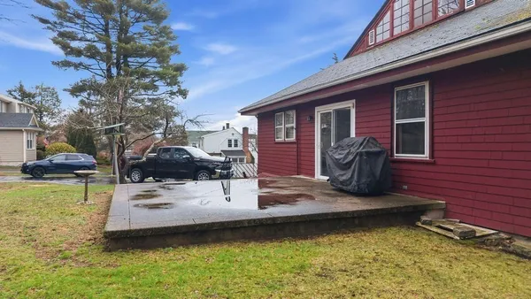 $949,900 | 53 Dean Street, Westwood, MA 02090